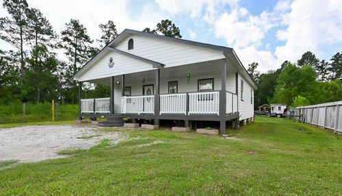 905 County Road 5015, Cleveland, TX, 77327-3255 | Card Image