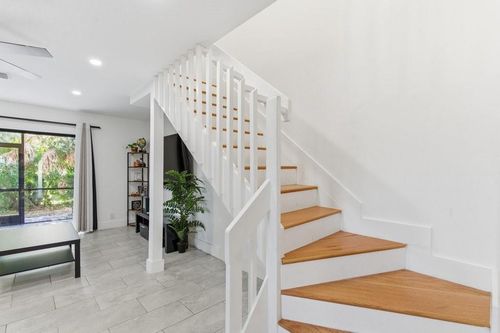 10900 W Sample Rd, Coral Springs, FL, 33065-2634 | Card Image