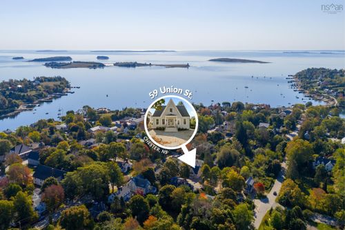 59 Union St, Chester, NS, B0J | Card Image