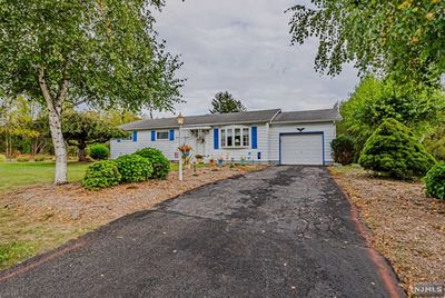 257 Asbury Bloomsbury Road, House other with 3 bedrooms, 1 bathrooms and null parking in Franklin NJ | Image 1