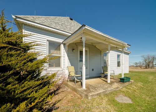 10 Front Rd, Stella, ON, K0H2S0 | Card Image