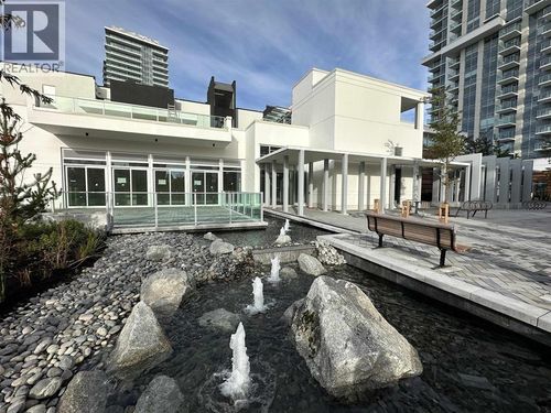 1625 Lions Gate Lane, North Vancouver, BC, V7P0E5 | Card Image