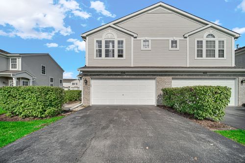 3216-3216 Harvard Ln, Lake In The Hills, IL, 60156-6752 | Card Image