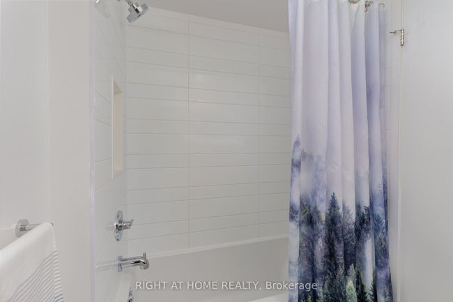 531 - 38 Iannuzzi St, Condo with 2 bedrooms, 1 bathrooms and 1 parking in Toronto ON | Image 11