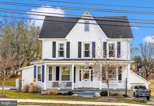 706 E Main St, MIDDLETOWN, MD, 21769-7801 | Card Image