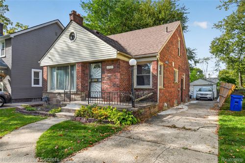 16725 Sunderland Rd, Detroit, MI, 48219-4003 | Card Image