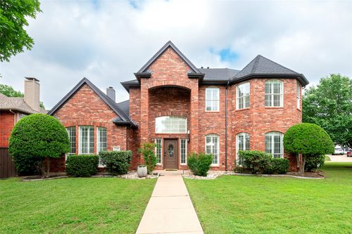 7100 Oakbrook Dr, Plano, TX, 75025-3216 | Card Image