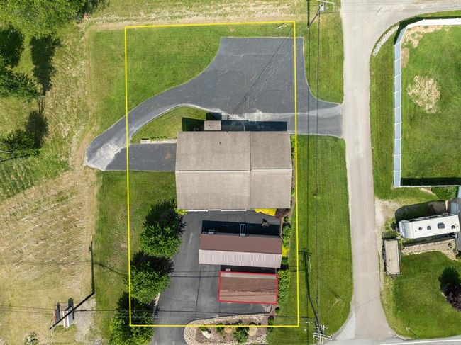 857 Archer Hill Rd, Home with 2 bedrooms, 2 bathrooms and null parking in Colliers WV | Image 45