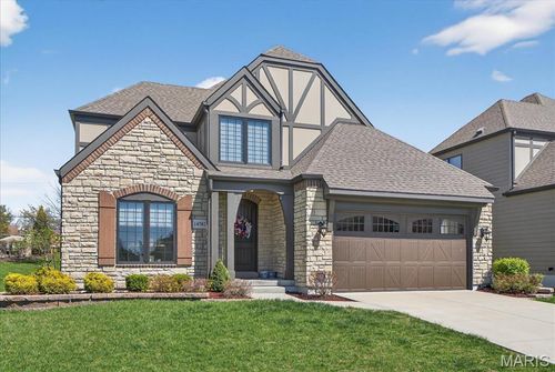14702 Schoettler Grove Ct, Chesterfield, MO, 63017-7972 | Card Image