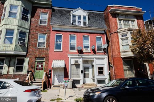 575-577 W Market Street, YORK, PA, 17401 | Card Image
