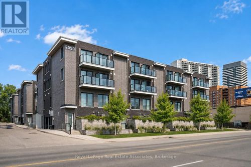 40-2059 Weston Rd, Toronto, ON, M9N1X7 | Card Image