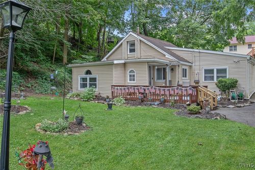217 Melrose Ave, Syracuse, NY, 13219-1119 | Card Image