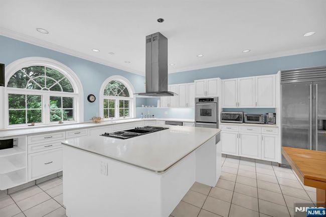 326 Ridge Rd, House other with 4 bedrooms, 4 bathrooms and null parking in Cedar Grove NJ | Image 26