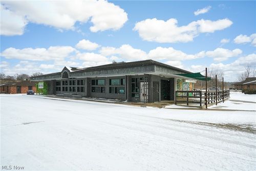 2727 Manchester Rd, Akron, OH, 44319-1020 | Card Image