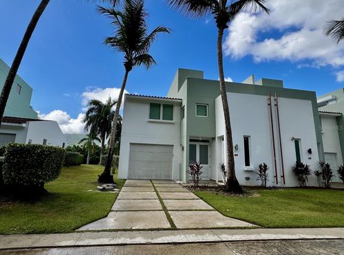 I30 Villas De Golf, JUNCOS, PR, 00777 | Card Image