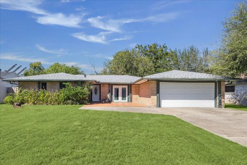 3906 Dolphin Ln, La Porte, TX, 77571-7327 | Card Image