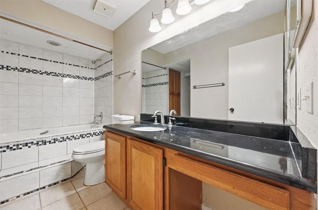APT-180 - 543 Ranch Trl, Condo with 3 bedrooms, 2 bathrooms and null parking in Irving TX | Image 15