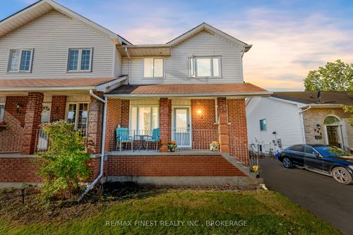 944 Warburton Cres, Kingston, ON, K7M8L1 | Card Image