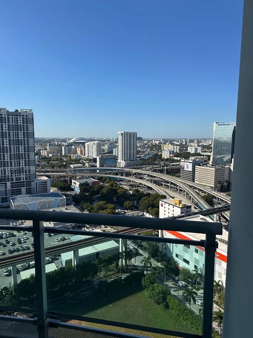 apt-2913-350 S Miami Ave, Miami, FL, 33130-1930 | Card Image