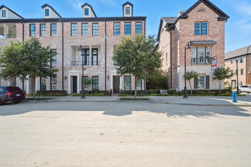 14989 Oak St, Addison, TX, 75001-1576 | Card Image
