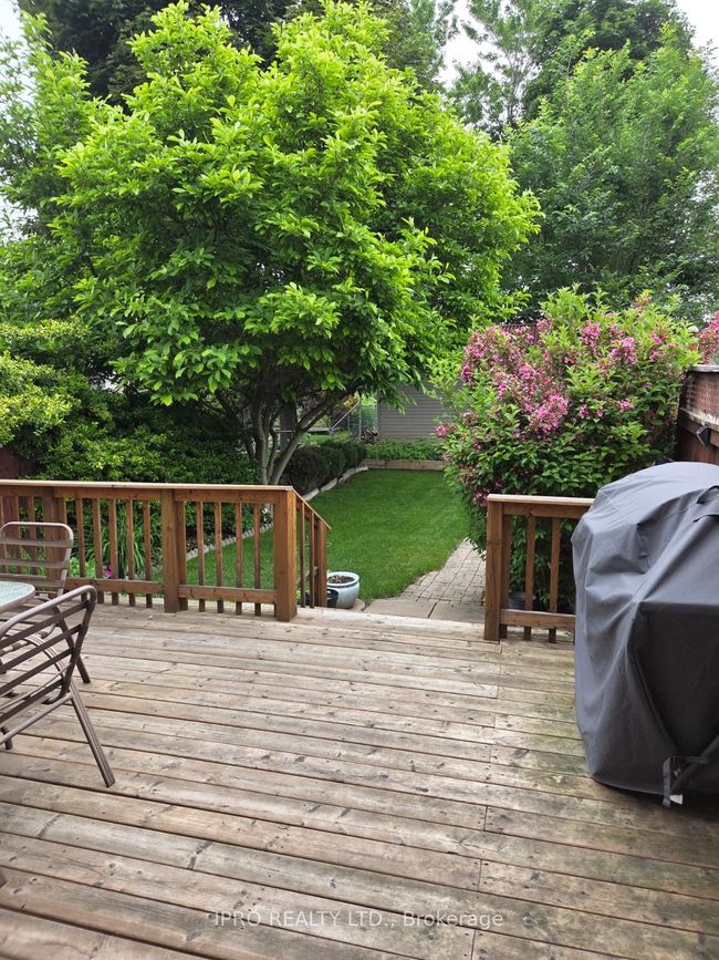 238 Royal Salisbury Way, House attached with 3 bedrooms, 2 bathrooms and 3 parking in Brampton ON | Image 41