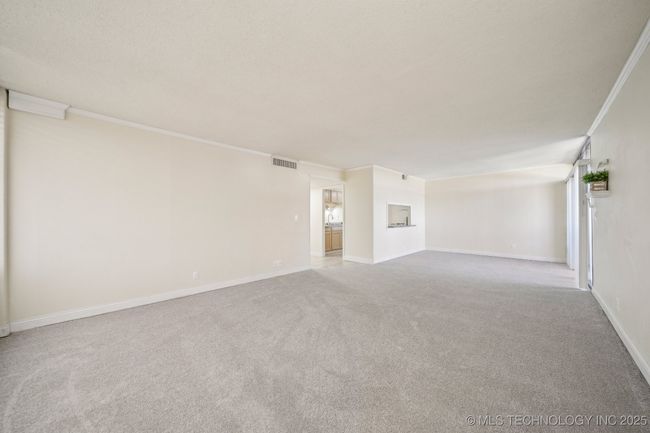 Living/Dining Area_All new carpet in unit | Image 8