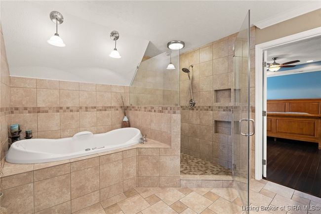 2800 Sandalwood Dr, Home with 4 bedrooms, 4 bathrooms and null parking in New Albany IN | Image 33