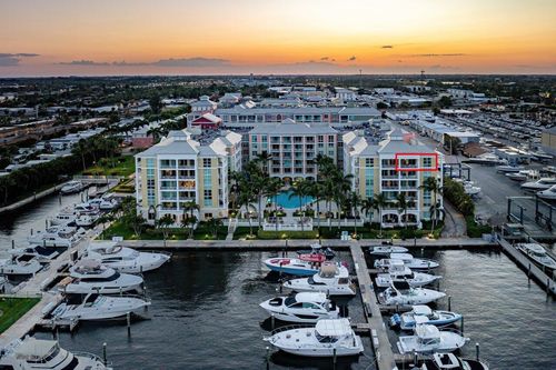 apt-601-806 E Windward Way, Lantana, FL, 33462-8016 | Card Image