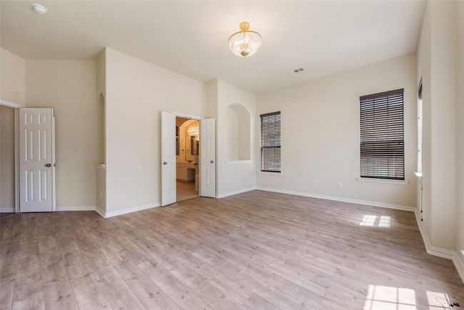 Primary suite | Image 12