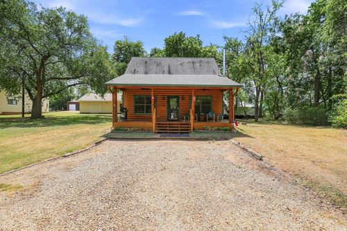 288 Clayton Dr, Pottsboro, TX, 75076-5212 | Card Image