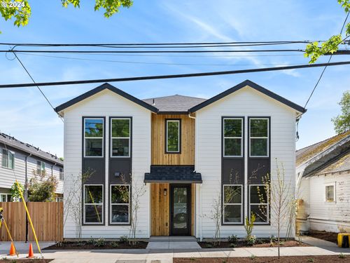 3-3554 Ne Garfield Ave, Portland, OR, 97212 | Card Image