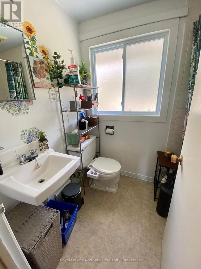 17 - 460 Lake Heights Rd, Townhouse with 3 bedrooms, 1 bathrooms and 1 parking in North Bay ON | Image 7