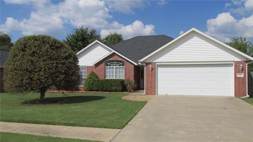 1902 Sw Spruce Rd, Bentonville, AR, 72713-7337 | Card Image