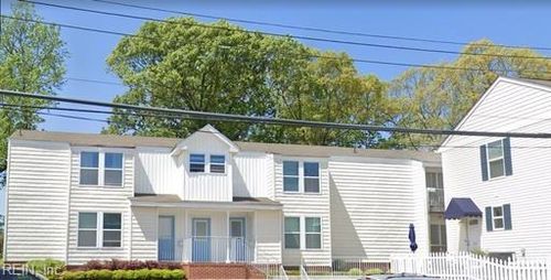 3216 Arctic Ave, Virginia Beach, VA, 23451-2911 | Card Image