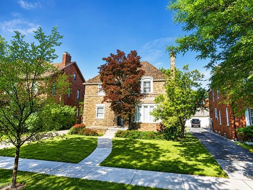 17135 Parkside Street, Detroit, MI, 48221 | Card Image