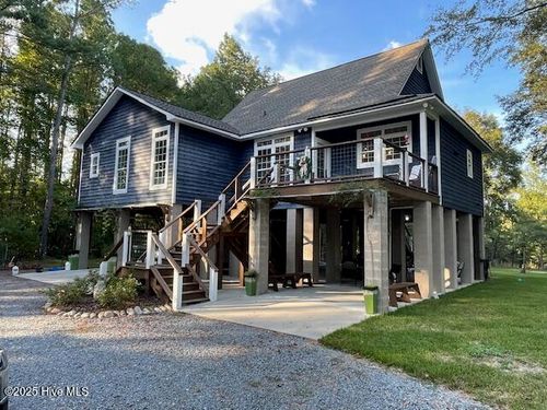 301 Natures Way, Ivanhoe, NC, 28447-9502 | Card Image