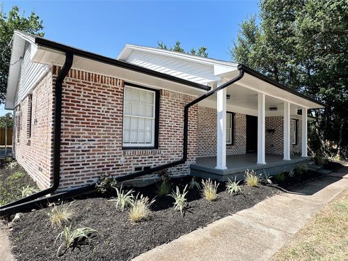 1814 Walnut Ave, Carrollton, TX, 75006-6115 | Card Image