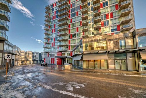 306-10 Brentwood Common Nw, Calgary, AB, T2L2L6 | Card Image