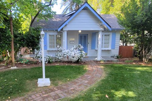 4308 G Street, Sacramento, CA, 95819 | Card Image
