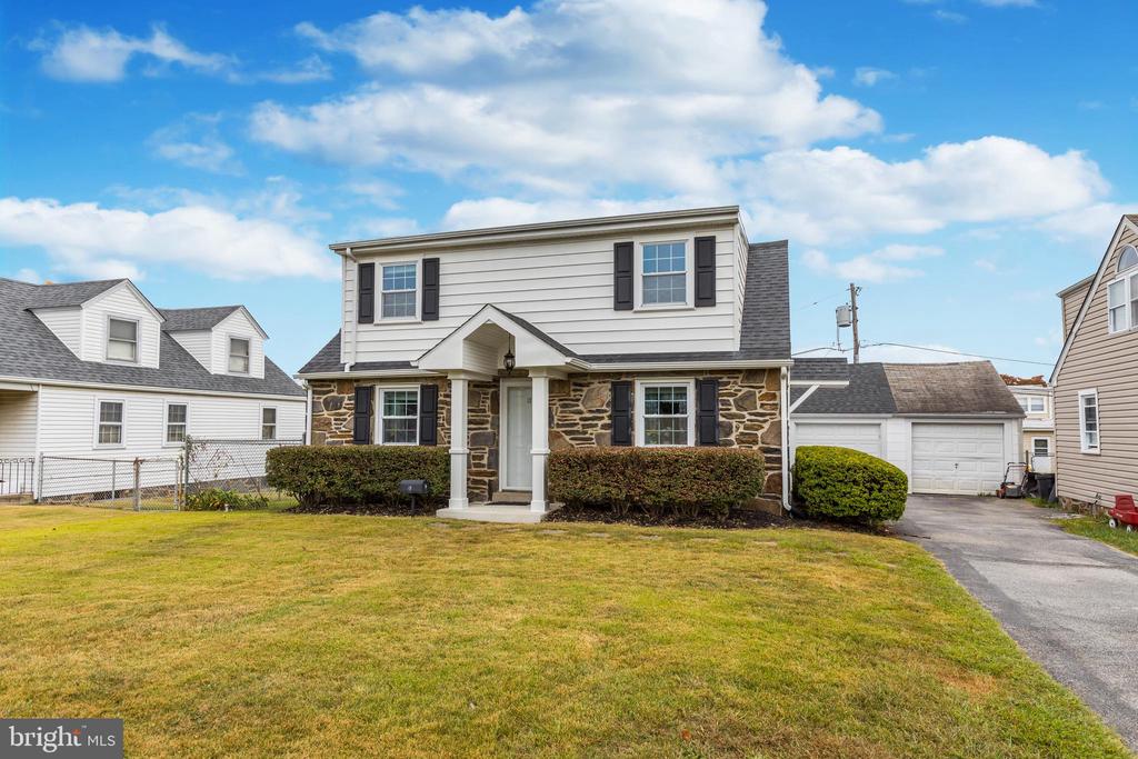 Sheridan Ln, Aston, PA 19014