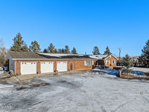 6181 133rd Ave Nw, Williston, ND, 58801-8980 | Card Image