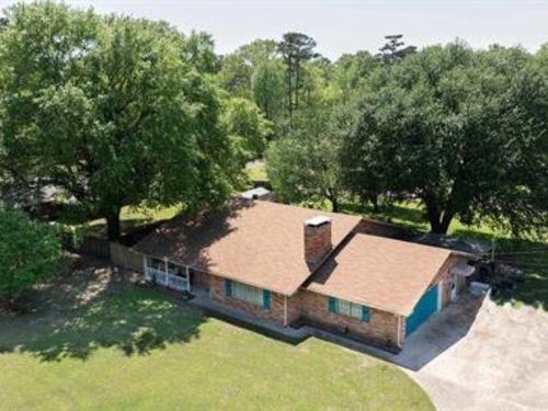 903 Whippoorwill St, Atlanta, TX, 75551-1980 | Card Image