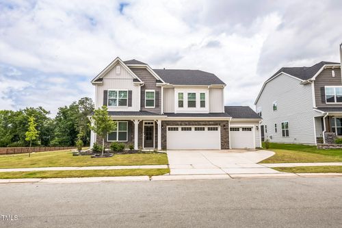 1051 Jura Ridge Dr, Fuquay Varina, NC, 27526-3284 | Card Image