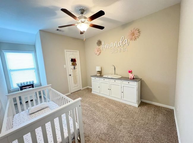 718 S Chamfer Way, House other with 4 bedrooms, 3 bathrooms and 3 parking in Crosby TX | Image 18