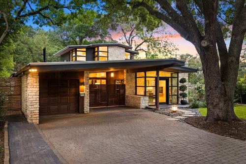 2401 Jarratt Ave, Austin, TX, 78703-2430 | Card Image
