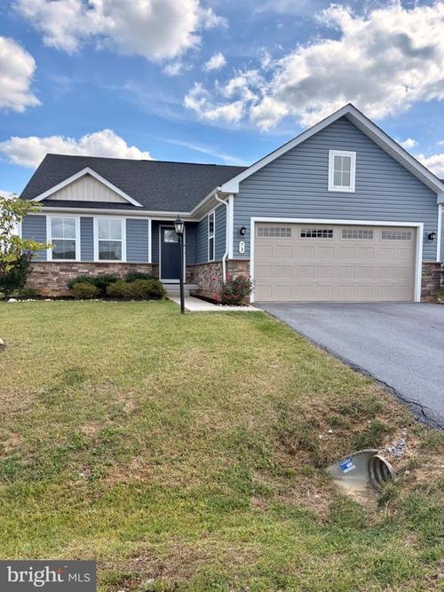 73 Perspective Pl, HEDGESVILLE, WV, 25427-5955 | Card Image