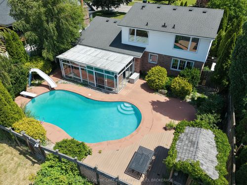 21 Garrison Village Dr, Niagara on the Lake, ON, L0S1J0 | Card Image