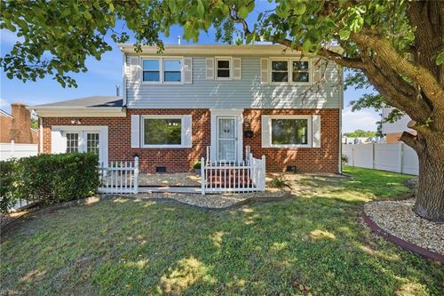 725 Arrowhead Drive, Newport News, VA, 23601 | Card Image