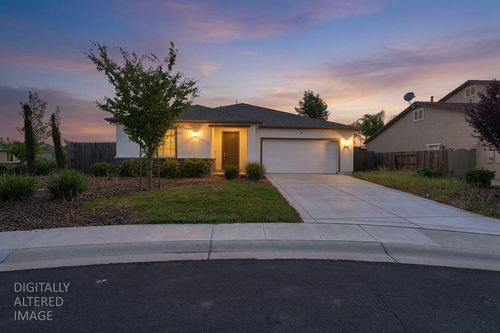 4063 Larner Way, Olivehurst, CA, 95961-7483 | Card Image