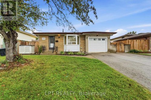 208 Deveron Cres, London, ON, N5Z4J3 | Card Image